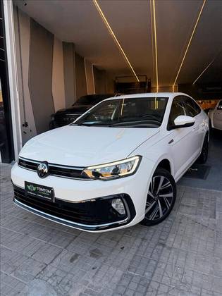VOLKSWAGEN VIRTUS 1.0 200 TSI HIGHLINE AUTOMÁTICO VOLKSWAGEN VIRTUS 1.0 200 TSI HIGHLINE AUTOMÁTICO